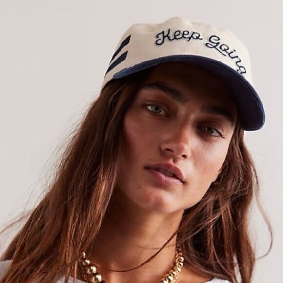 Free people Hat - Picture 2 of 6